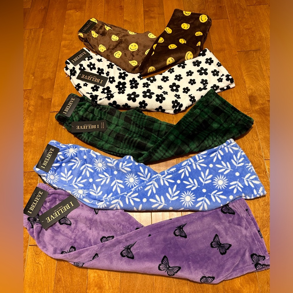 Bundle of 5 multiple color super soft pants